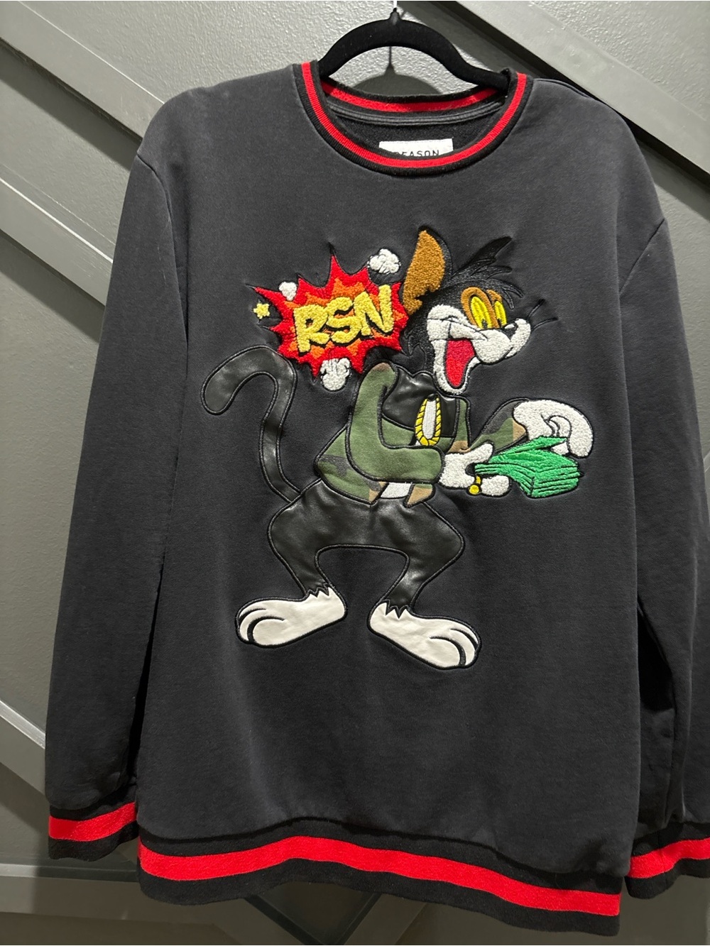 Reason Graphic Sweatshirt Cartoon Cat Money Crewneck Black Oversized